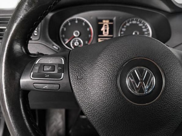 Volkswagen Jetta VI Рестайлинг с пробегом 2014 года, цена 1 249 000 рублей, 190000 км, седан, Автокод Объявления