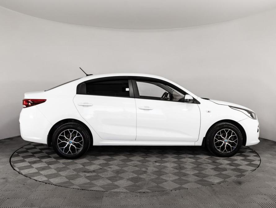 Kia Rio IV Санкт-Петербург  - изображение 4