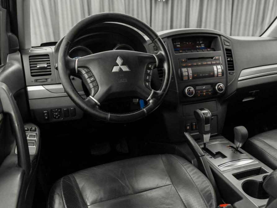 Mitsubishi Pajero IV Москва  - изображение 7