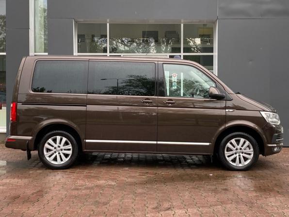 Volkswagen Multivan T6 с пробегом 2019 года, цена 4 199 000 рублей, 239000 км, минивэн, Автокод Объявления