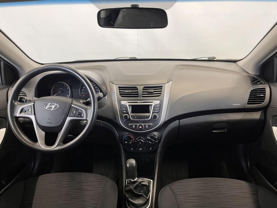 Hyundai Solaris I Рестайлинг Псков  - изображение 13