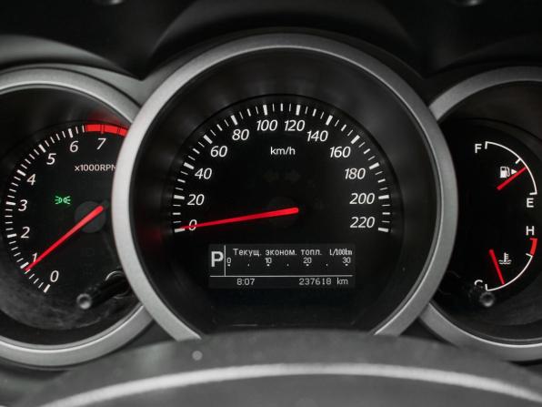 Suzuki Grand Vitara II Рестайлинг с пробегом 2011 года, цена 1 300 000 рублей, 237618 км, внедорожник, Автокод Объявления