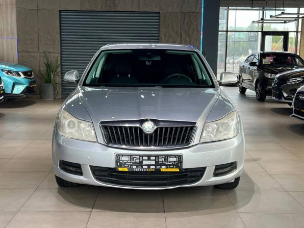 Skoda Octavia II (A5) Рестайлинг с пробегом 2010 года, цена 790 000 рублей, 185510 км, лифтбек, Автокод Объявления