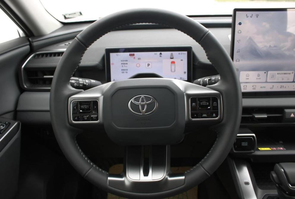 Toyota RAV4 VI (XA60) Нижний Новгород  - изображение 24