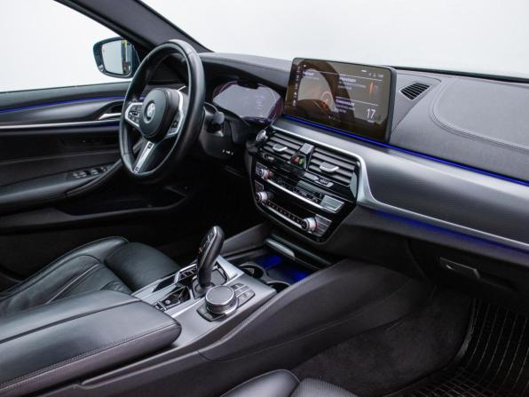 BMW 5 серии VII (G30/G31/G38) Рестайлинг с пробегом 2022 года, цена 4 764 000 рублей, 74000 км, седан, Автокод Объявления