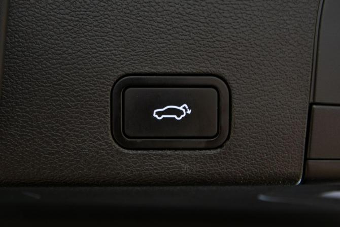 Geely Tugella I Рестайлинг с пробегом 2023 года, цена 2 595 000 рублей, 42614 км, внедорожник, Автокод Объявления