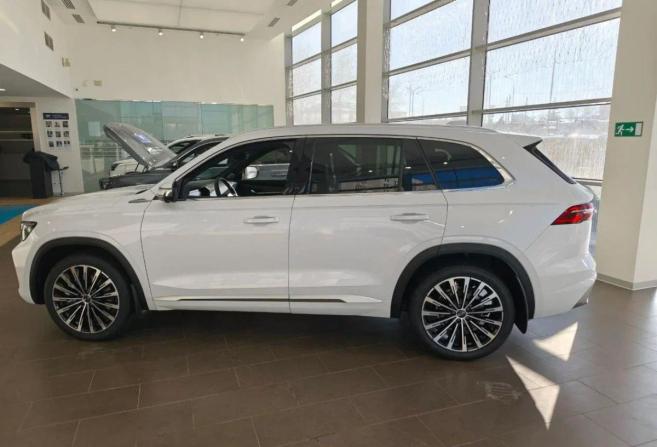 Новый Geely Monjaro I 2026 года, цена 4 899 990 рублей, внедорожник, Автокод Объявления