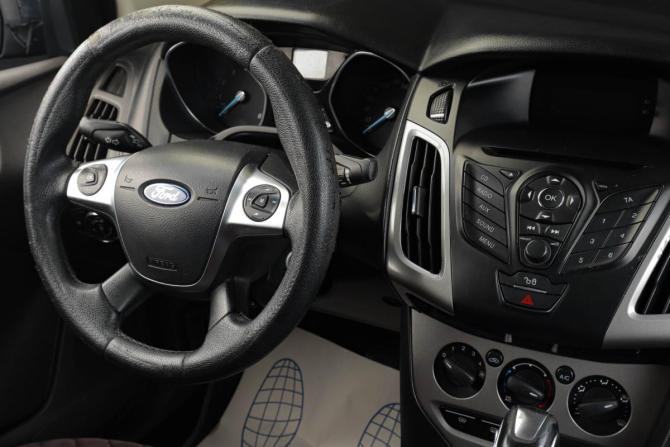 Ford Focus III с пробегом 2013 года, цена 829 000 рублей, 217500 км, седан, Автокод Объявления