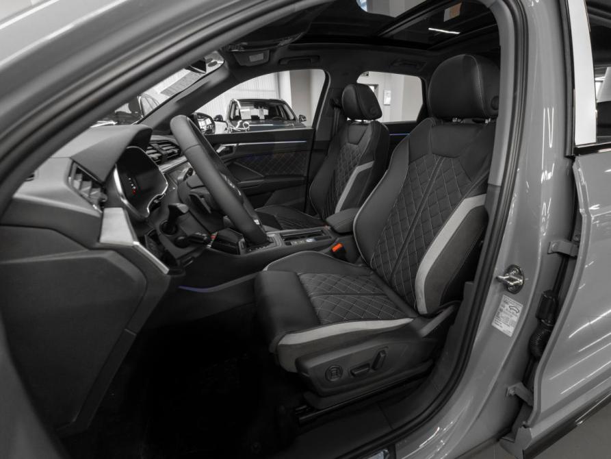 Audi Q3 II (F3) Москва  - изображение 9