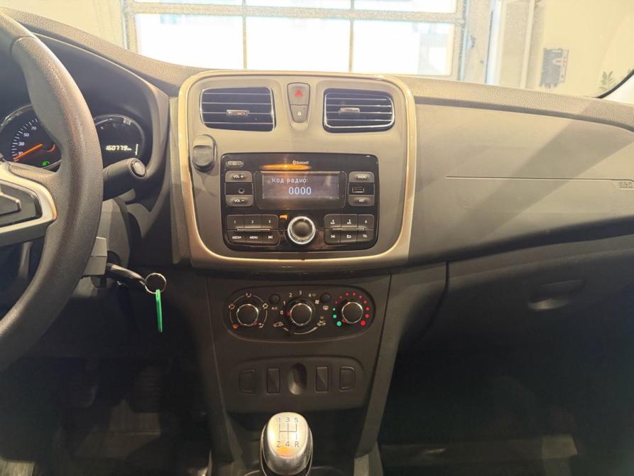 Renault Logan II Рестайлинг Москва  - изображение 16
