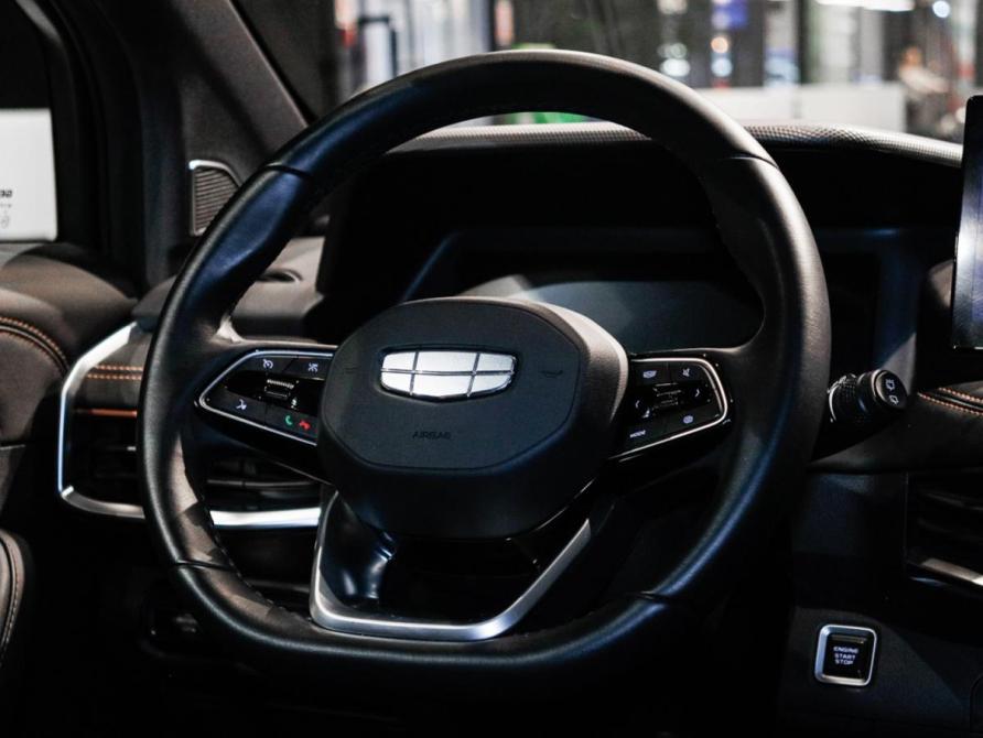 Geely Okavango I Рестайлинг Москва  - изображение 20