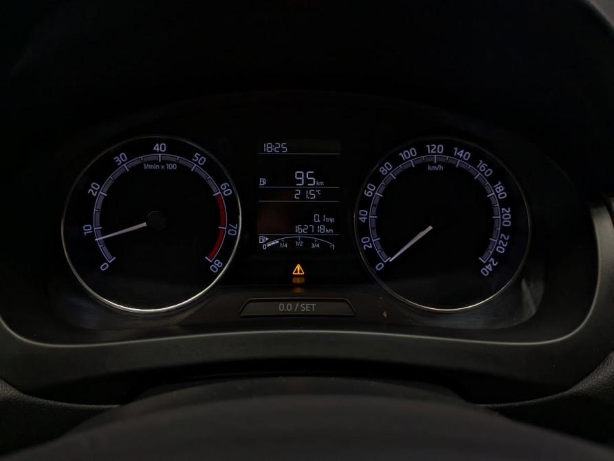 Skoda Rapid I Рестайлинг Москва  - изображение 6