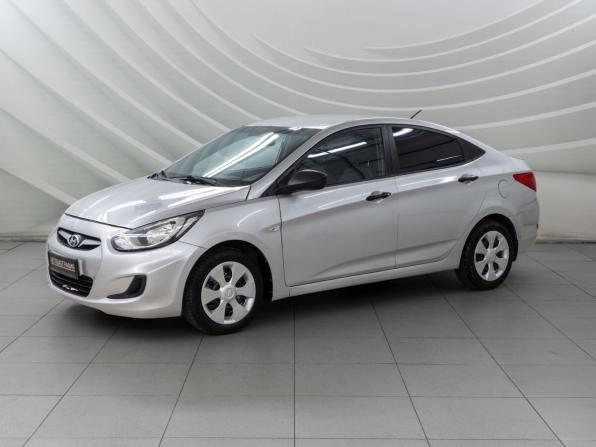 Hyundai Solaris I с пробегом 2014 года, цена 578 000 рублей, 200616 км, седан, Автокод Объявления
