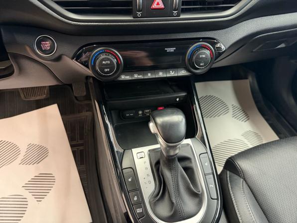 Kia Cerato IV с пробегом 2018 года, цена 1 769 000 рублей, 100000 км, седан, Автокод Объявления