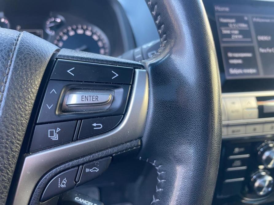 Toyota Land Cruiser Prado 150 Series Рестайлинг 3 Санкт-Петербург  - изображение 13