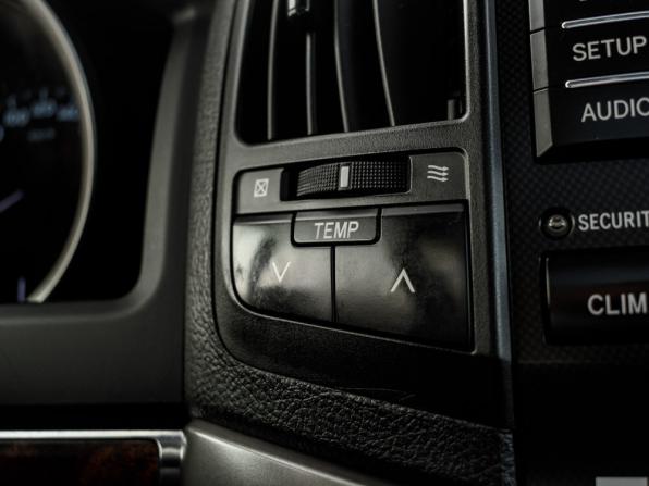 Toyota Land Cruiser 200 Series с пробегом 2011 года, цена 3 420 000 рублей, 340514 км, внедорожник, Автокод Объявления