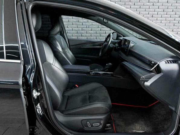 Toyota Camry IX (XV80) China Market с пробегом 2024 года, цена 3 790 000 рублей, 31220 км, седан, Автокод Объявления
