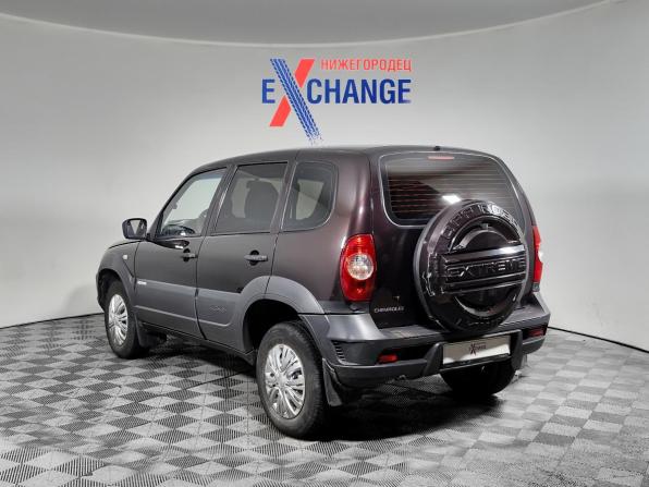 Chevrolet Niva I Рестайлинг с пробегом 2013 года, цена 405 000 рублей, 220630 км, внедорожник, Автокод Объявления
