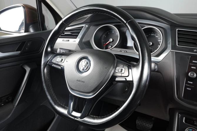 Volkswagen Tiguan II с пробегом 2019 года, цена 2 159 000 рублей, 163269 км, внедорожник, Автокод Объявления
