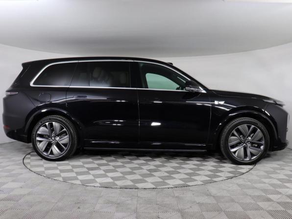 Li Auto (Lixiang) L9 I с пробегом 2023 года, цена 6 490 000 рублей, 55640 км, внедорожник, Автокод Объявления