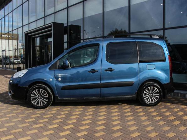 Peugeot Partner II Рестайлинг с пробегом 2012 года, цена 620 400 рублей, 265000 км, компактвэн, Автокод Объявления