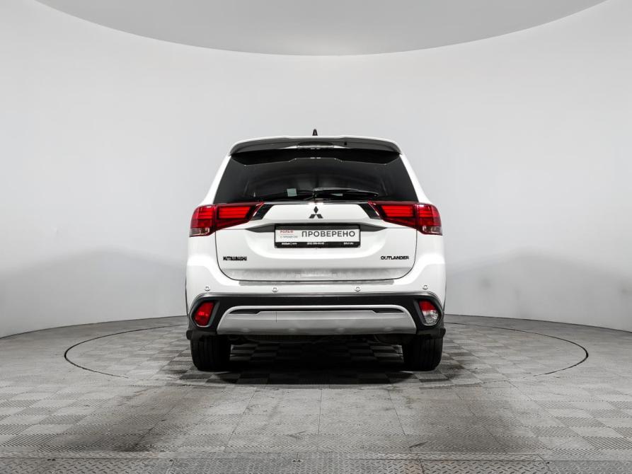 Mitsubishi Outlander III Рестайлинг 3 Санкт-Петербург  - изображение 6