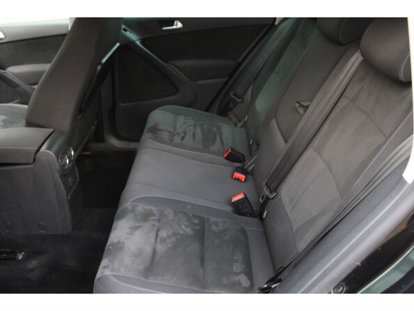 Volkswagen Tiguan I Рестайлинг с пробегом 2016 года, цена 1 455 000 рублей, 179176 км, offers.body_type.unknown, Автокод Объявления