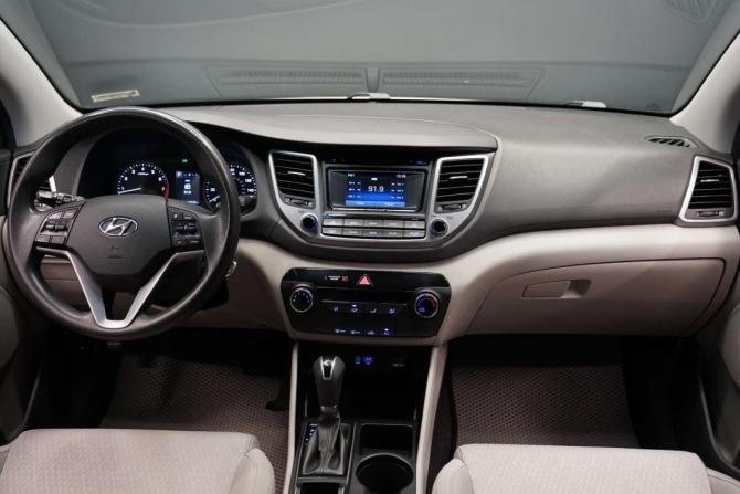 Hyundai Tucson III с пробегом 2017 года, цена 1 966 000 рублей, 128556 км, внедорожник, Автокод Объявления
