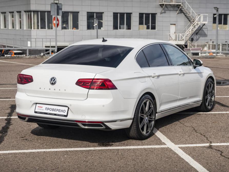 Volkswagen Passat B8 Рестайлинг Москва  - изображение 5