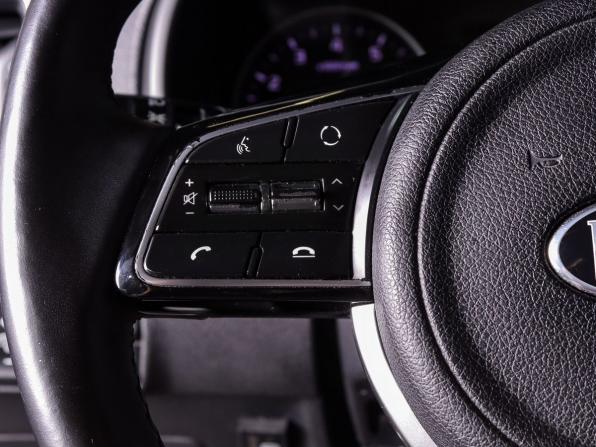 Kia Sportage IV Рестайлинг с пробегом 2019 года, цена 1 845 000 рублей, 181000 км, внедорожник, Автокод Объявления