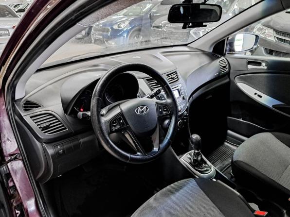 Hyundai Solaris I с пробегом 2012 года, цена 429 000 рублей, 215720 км, хэтчбек, Автокод Объявления