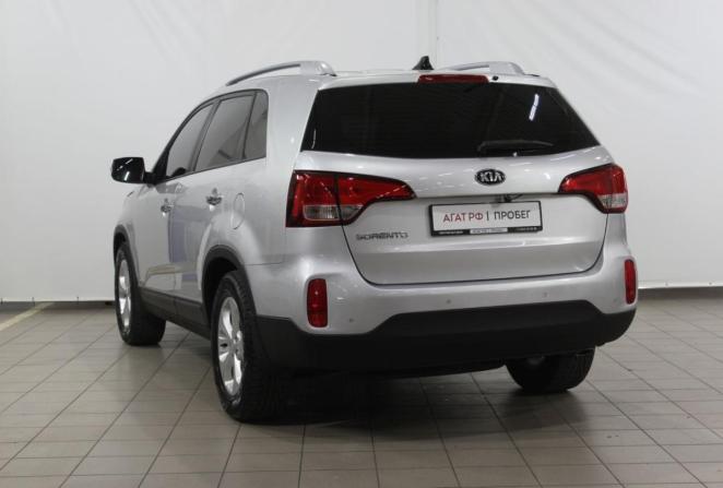 Kia Sorento II Рестайлинг с пробегом 2017 года, цена 2 150 000 рублей, 111263 км, внедорожник, Автокод Объявления