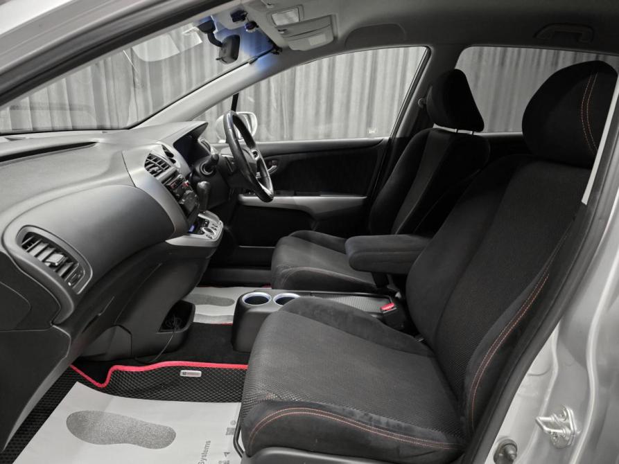 Honda Stream II Рестайлинг Красноярск  - изображение 13