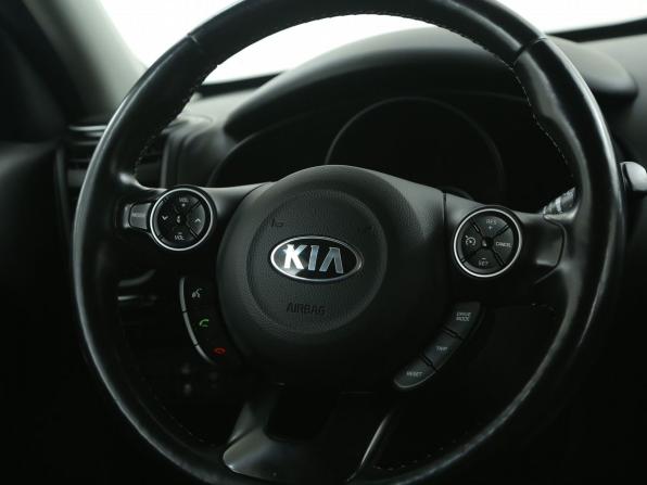 Kia Soul II Рестайлинг с пробегом 2018 года, цена 1 394 000 рублей, 131236 км, хэтчбек, Автокод Объявления