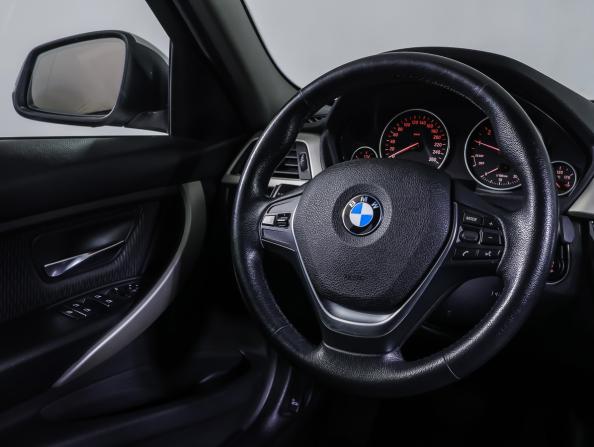 BMW 3 серии VI (F3x) Рестайлинг с пробегом 2017 года, цена 2 649 000 рублей, 97455 км, седан, Автокод Объявления