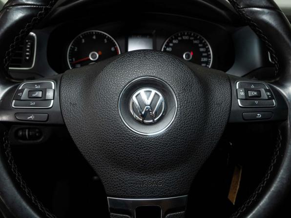 Volkswagen Jetta VI с пробегом 2012 года, цена 848 000 рублей, 217000 км, седан, Автокод Объявления