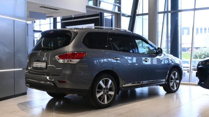 Nissan Pathfinder IV с пробегом 2014 года, цена 2 145 000 рублей, 61983 км, внедорожник, Автокод Объявления