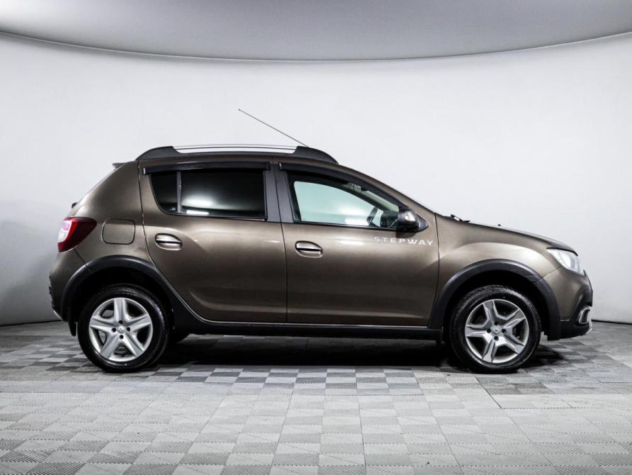 Renault Sandero II Рестайлинг Москва  - изображение 4