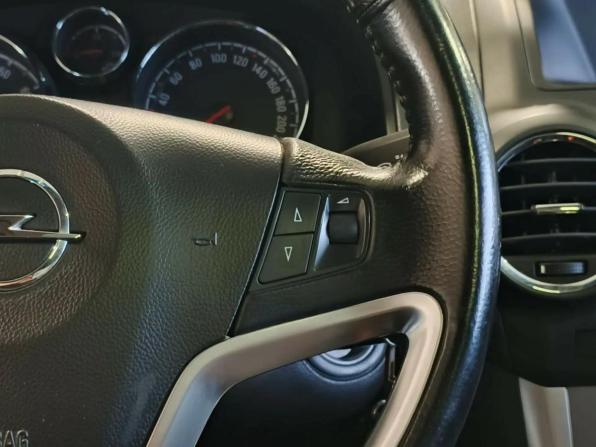 Opel Antara I Рестайлинг с пробегом 2013 года, цена 1 088 000 рублей, 186000 км, внедорожник, Автокод Объявления