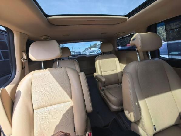 Kia Carnival III с пробегом 2018 года, цена 2 610 000 рублей, 132619 км, минивэн, Автокод Объявления