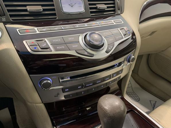 Infiniti M IV с пробегом 2010 года, цена 1 299 000 рублей, 211680 км, седан, Автокод Объявления