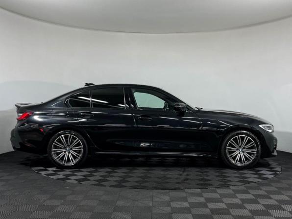 BMW 3 серии VII (G2x) с пробегом 2021 года, цена 3 722 000 рублей, 91000 км, седан, Автокод Объявления