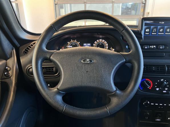 Lada (ВАЗ) Niva Travel I с пробегом 2023 года, цена 1 350 000 рублей, 5667 км, внедорожник, Автокод Объявления