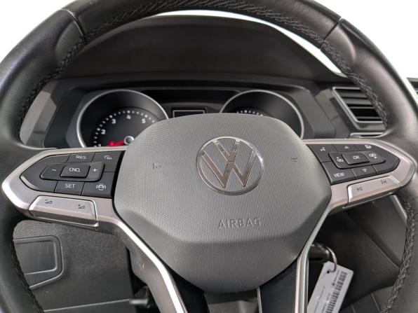 Volkswagen Tiguan II Рестайлинг с пробегом 2021 года, цена 2 150 000 рублей, 166321 км, внедорожник, Автокод Объявления