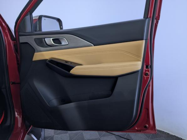 Changan Hunter Plus с пробегом 2023 года, цена 2 590 000 рублей, 45440 км, offers.body_type.unknown, Автокод Объявления