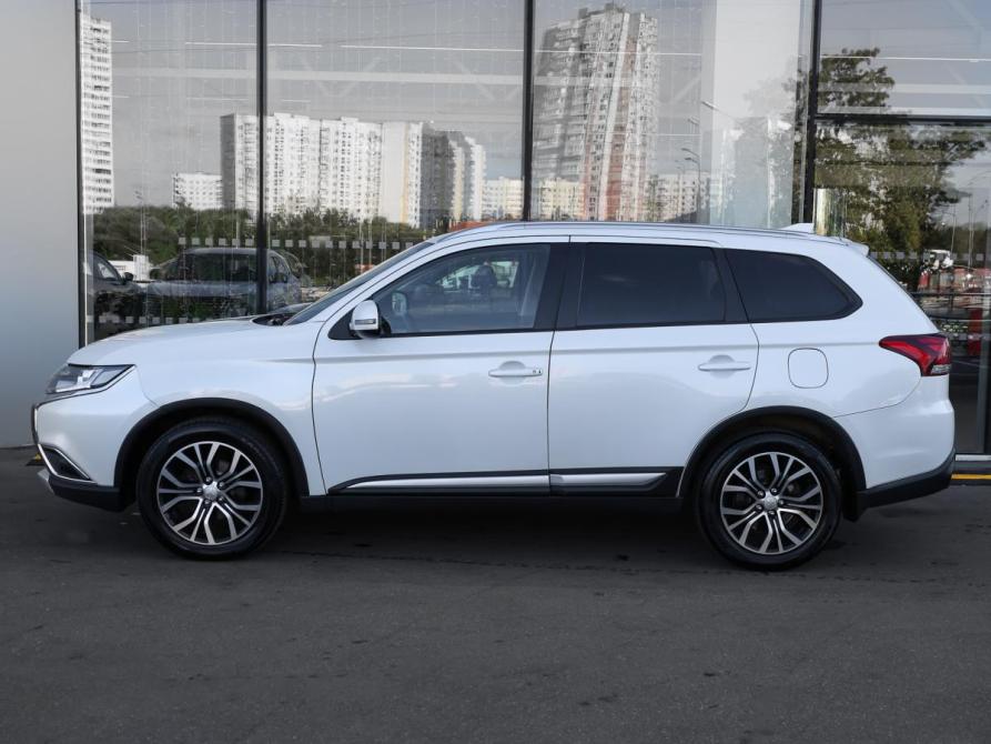 Mitsubishi Outlander III Рестайлинг 2 Москва  - изображение 8