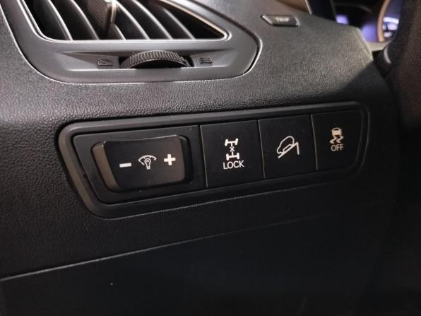 Hyundai ix35 I с пробегом 2012 года, цена 990 000 рублей, 181000 км, внедорожник, Автокод Объявления