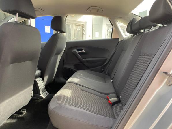 Volkswagen Polo V с пробегом 2012 года, цена 708 000 рублей, 190600 км, седан, Автокод Объявления