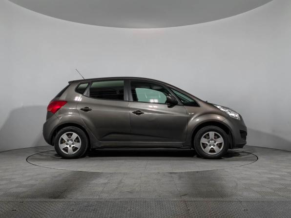Kia Venga I с пробегом 2012 года, цена 667 000 рублей, 235353 км, компактвэн, Автокод Объявления
