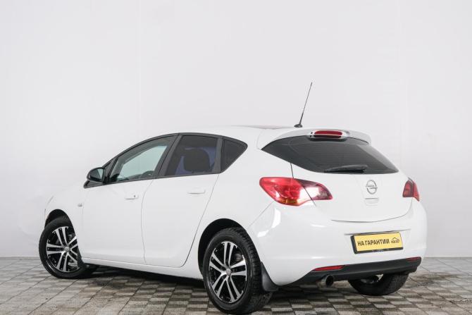 Opel Astra J с пробегом 2011 года, цена 539 000 рублей, 190000 км, хэтчбек, Автокод Объявления